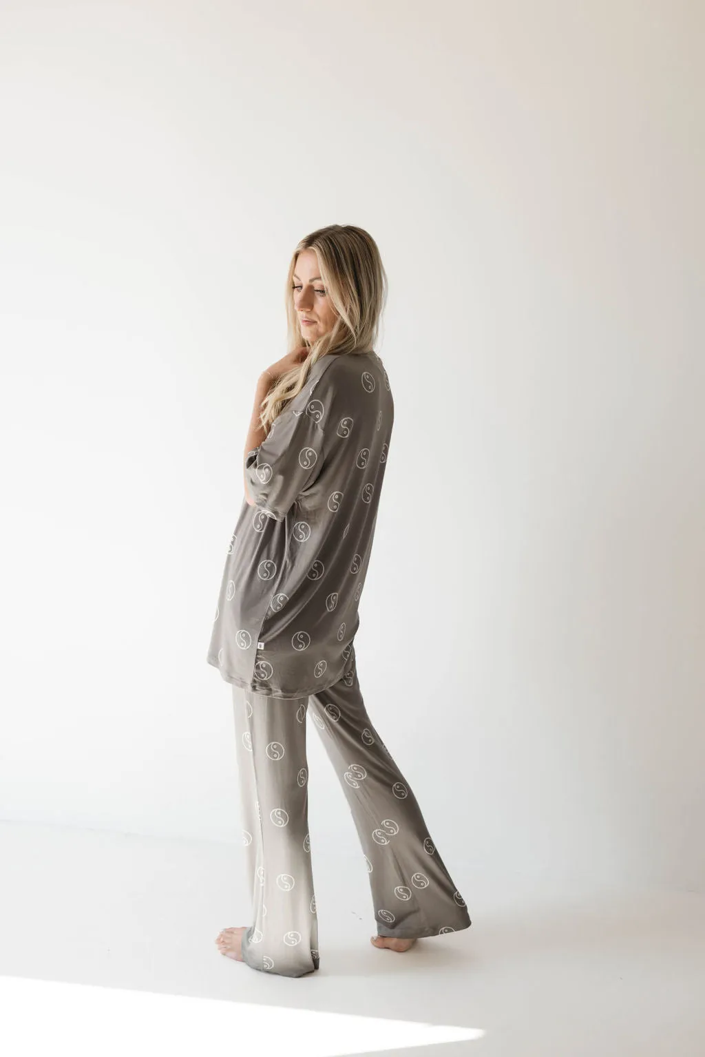 Short Sleeve Women's Bamboo Pajamas | Sage Yin Yang