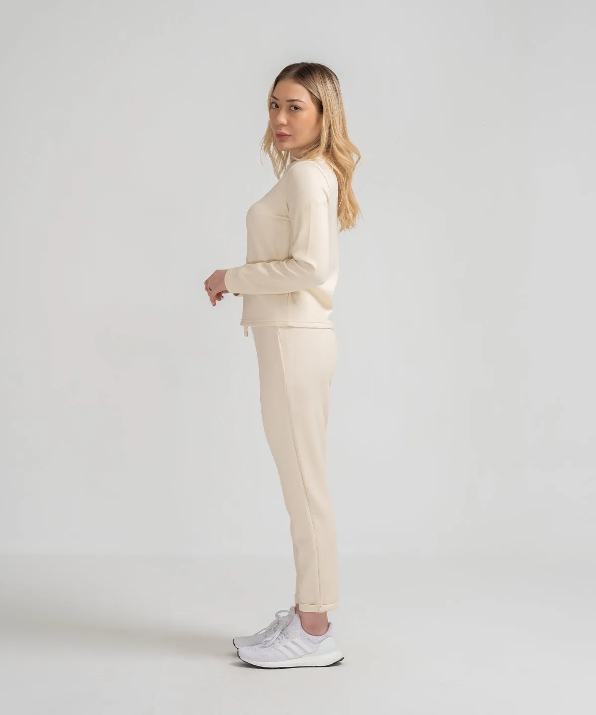 Women's LuxeStretch Tapered Pants