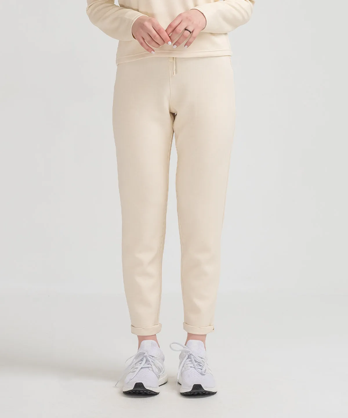 Women's LuxeStretch Tapered Pants