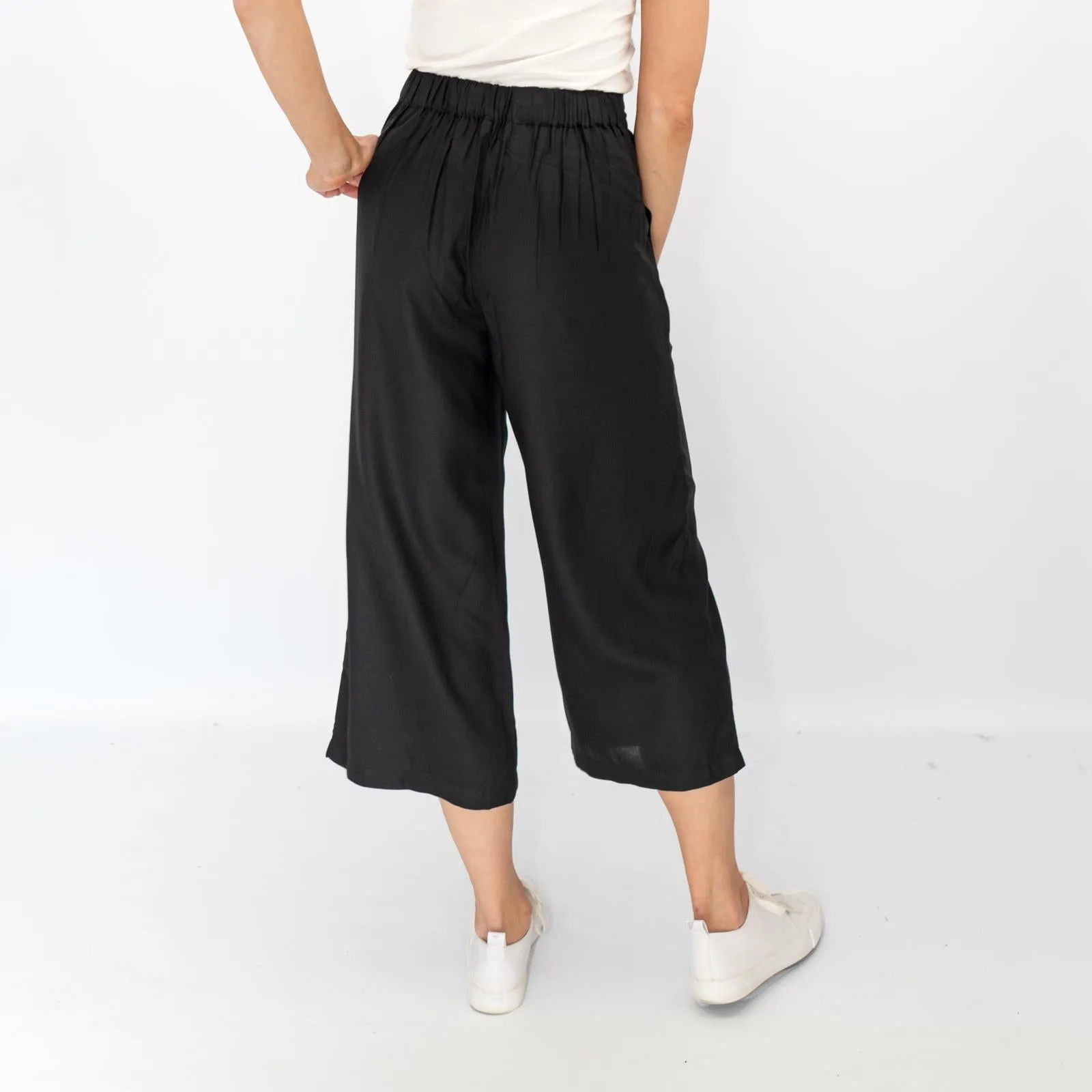 Womens Trousers Black Woven Crop Wide Leg